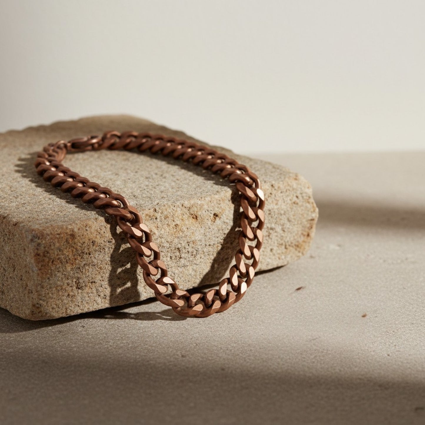 Unisex Chunky Gold Aluminium Chain Necklace - Matinee Length 22 Inch - Cleopatra